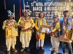 गुरूदेव रवीन्द्रनाथ टैगोर जंयती पर ‘कवि गुरु’ का सफल मंचन 4 03