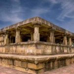 पत्थरों में उकेरी इतिहास की जीवंत गाथा : बारसूर का बत्तीसा मंदिर अद्भुत शिल्पकला का प्रतीक