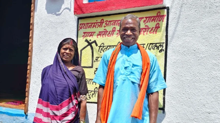 प्रधानमंत्री आवास योजना से बदल रही है कई परिवारों की जिंदगी