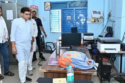 उच्च शिक्षा मंत्री टंक राम वर्मा का औचक निरीक्षण
