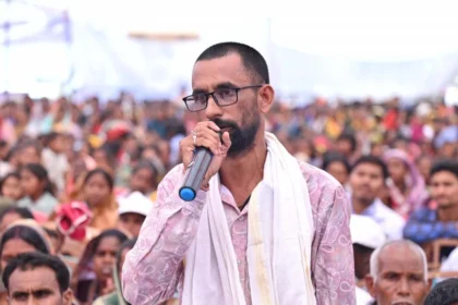 मुख्यमंत्री ने बधाई देते हुए कहा कि हर गरीब का हो अपना पक्का मकान