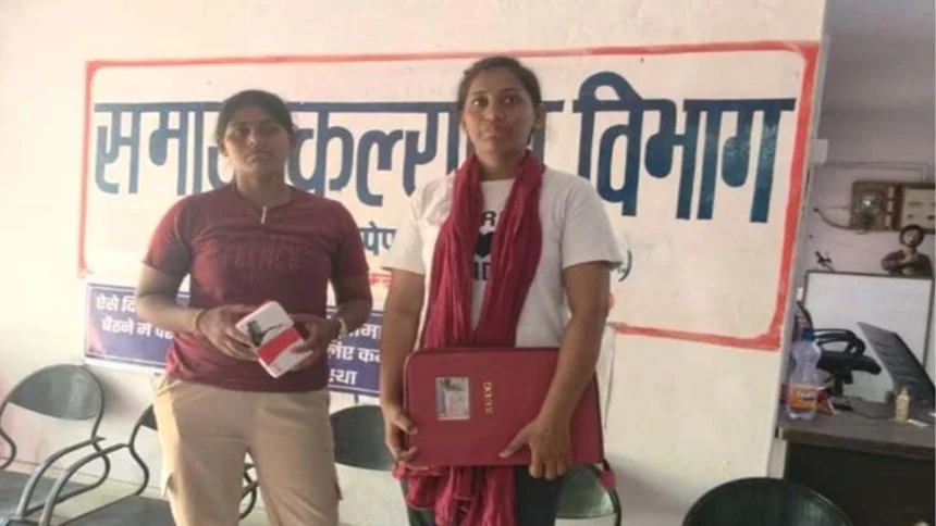 डिजिटल श्रवण यंत्र और रोजगार मिलने से खिल उठी मुस्कान, अब पीएचडी कर समाज सेवा का सपना करेंगी पूरा