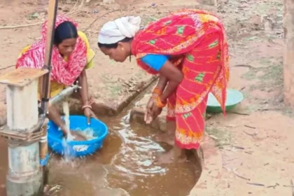 सोलर पंप की खराबी तत्काल दूर कर बहाल की गई जलापूर्ति