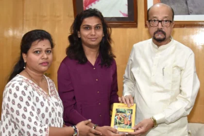 राज्यपाल रमेन डेका से पर्वतारोही अंकिता गुप्ता ने की सौजन्य भेंट