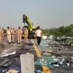 रफ्तार बनी काल, पलटने के बाद लगभग 100 मीटर तक सड़क पर घिसटती चली गई बस, सड़क पर बिछी लाशें