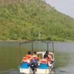 बोटिंग गतिविधि से अब तक अर्जित की 74 हजार रुपये की आय’