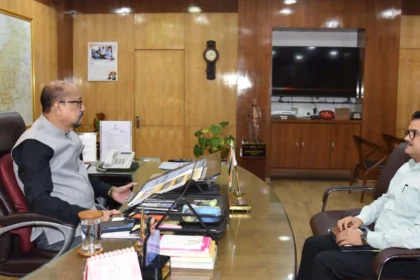 अवैध रेत उत्खनन पर राज्यपाल रमेन डेका सख्त