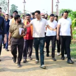सिंदूर पार्क, मिनी स्टेडियम और पंचतत्व गार्डन सहित कई परियोजनाओं की प्रगति की समीक्षा की
