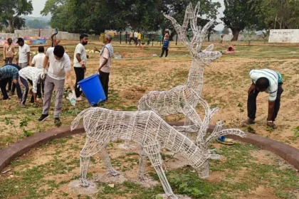 दुलदुला में स्वच्छता श्रमदान एवं वृक्षारोपण कर पर्यावरण संरक्षण का लिया गया संकल्प