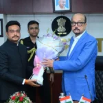 जलवायु परिवर्तन जैसी वैश्विक चुनौतियों से निपटने में वन अधिकारियों की महत्वपूर्ण भूमिका