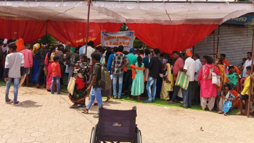 प्रमाणीकरण, यूडीआईडी कार्ड, पेंशन एवं सहायक उपकरणों की सुविधाएं एक ही स्थान पर मिलीं
