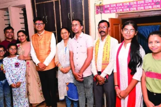 कलाकारों, शिक्षाविदों, स्वतंत्रता संग्राम सेनानी परिवार एवं सामाजिक कार्यकर्ताओं का किया सम्मान