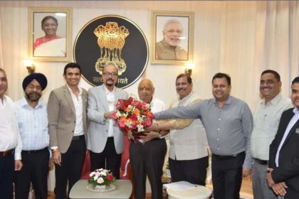 राज्यपाल श्री डेका से निजी विश्वविद्यालयों के पदाधिकारियों ने की भेंट