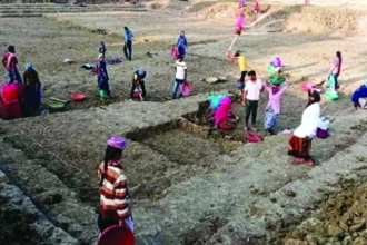 सामुदायिक डबरी निर्माण से बदली कर्रा की तस्वीर