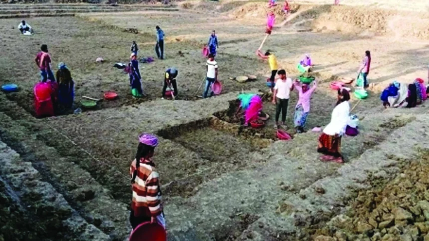 सामुदायिक डबरी निर्माण से बदली कर्रा की तस्वीर