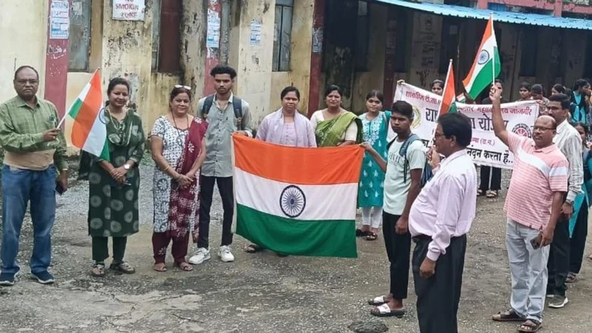 जांजगीर के टीसीएल कॉलेज में गूँजे देशभक्ति के नारे