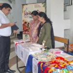 धान-चावल से सजी राखियां बनीं आकर्षण का केंद्र