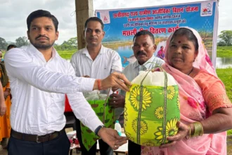 ’लखपति दीदियों की आजीविका डबरियों से बढ़ेगी अतिरिक्त आय’