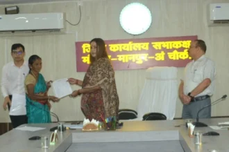 नक्सल पीड़ित 5 परिवारों के सदस्यों को मिली शासकीय सेवा