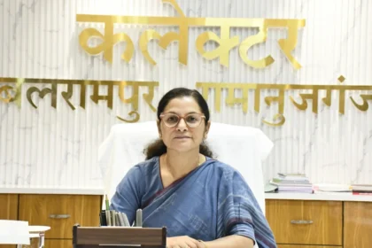 कलेक्टर ने जिलेवासियों से खिलौना दान कर बच्चों की खुशियों में सहभागी बनने की अपील