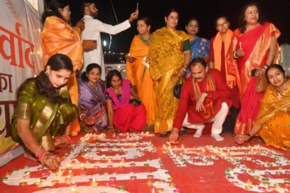 सरोवर तालाब में दिखा अद्भुत नजारा, स्वास्थ्य मंत्री श्याम बिहारी जायसवाल की मौजूदगी में उमड़ा जनसैलाब