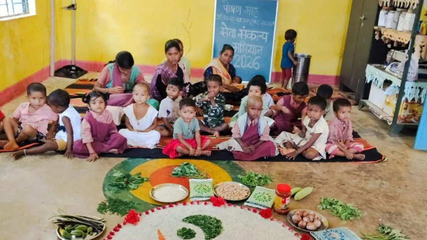 बच्चों का परिचय, गोद भराई और अन्नप्राशन उत्सव से गूंजे केंद्र