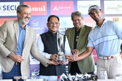 'डीपी वर्ल्ड नवा रायपुर ओपन 2026' का आयोजन में शामिल हुए कपिल देव, देश-दुनिया के गोल्फ मानचित्र पर नई पहचान बना रहा छत्तीसगढ़ : मुख्यमंत्री विष्णु देव साय