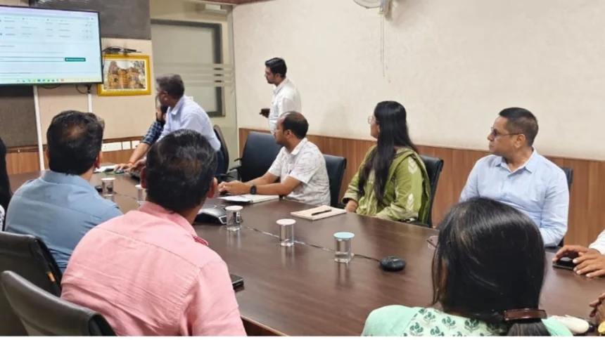वन मंत्री केदार कश्यप के मार्गदर्शन में संकट के समय तेन्दूपत्ता संग्राहकों को मिला बड़ा आर्थिक संबल
