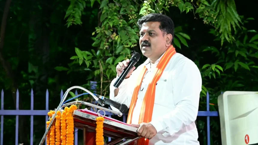पत्रकारिता में योगदान को किया गया याद