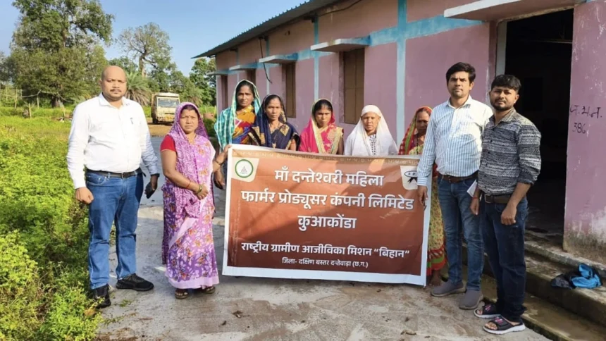 1080 महिला शेयरधारकों और 60 उत्पादक समूहों से जुड़ी कंपनी का कारोबार एक करोड़ रुपए के पार