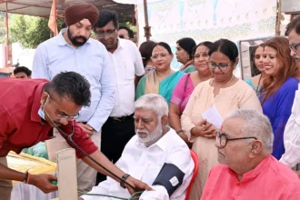 पूर्व मंत्री प्रेमप्रकाश पांडे ने की संस्था के सामाजिक कार्यों की सराहना