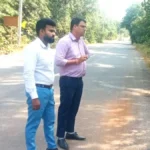 कलेक्टर धान खरीदी के पूर्व तैयारियों का जायजा लेने अंतर्राज्यीय चेक पोस्ट सिंघोड़ा एवं रेहटीखोल पहुंचे