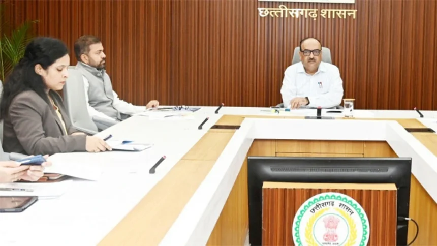 राज्य की महत्वाकांक्षी अधोसंरचना एवं औद्योगिक परियोजनाओं की हुई समीक्षा