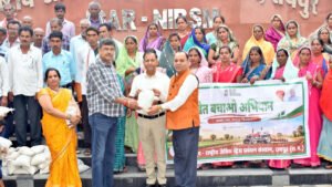 धान अवशेष प्रबंधन, मल्चर के उपयोग और रबी में दलहनी-तिलहनी फसलों की खेती को दिया गया बढ़ावा