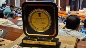 प्रधानमंत्री कृषि धन-धान्य योजना में दंतेवाड़ा ने रचा इतिहास, राष्ट्रीय स्तर पर मिला पुरस्कार 2 Oct 26 189
